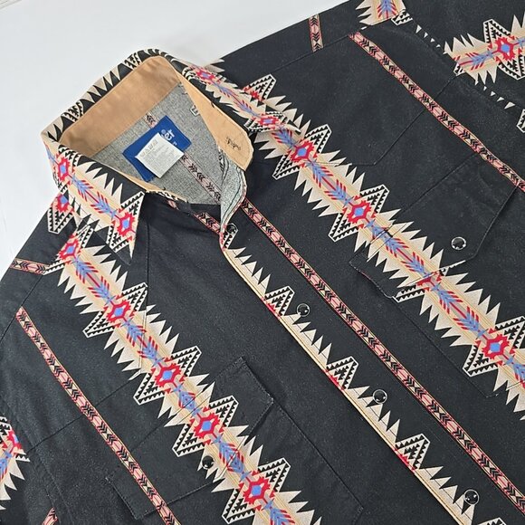 Wrangler Other - VINTAGE Wrangler Aztec Western Brushpopper Black Pearl Snap Shirt MEN'S MEDIUM..